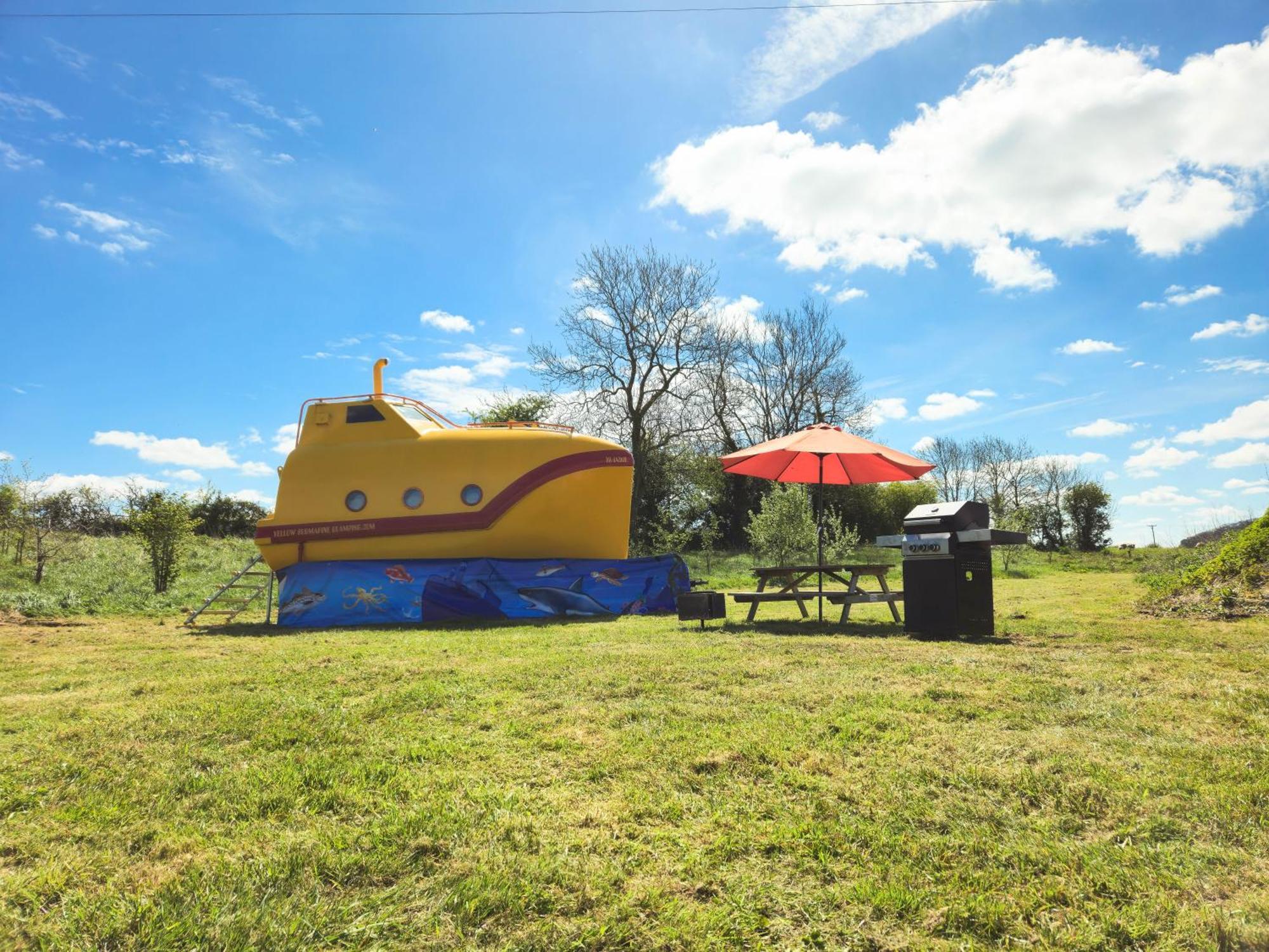 The Yellow Submarine Cheddar Zewnętrze zdjęcie